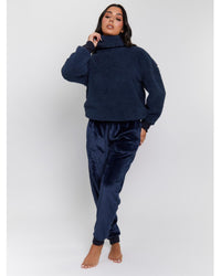 Loungeable Womens Borg Removeable Snood Jumper & Jogger Set