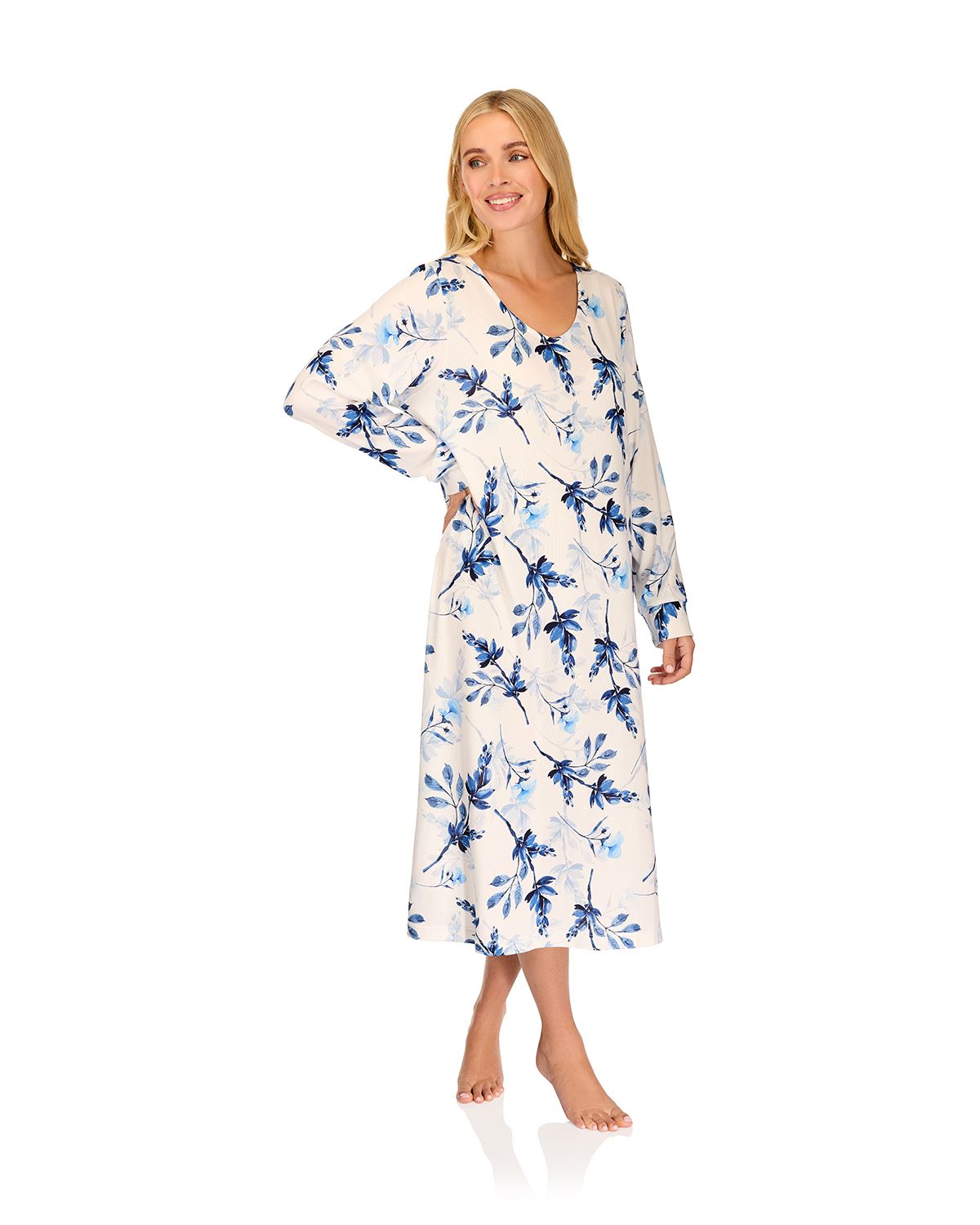 La Marquise Womens 'Berry & Blue' 43" & 50" Long Sleeve Jersey Nightie