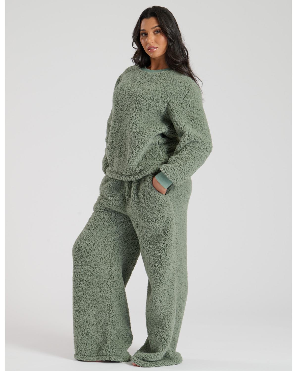 Loungeable Womens Borg Jumper & Wide Leg Lounge Set