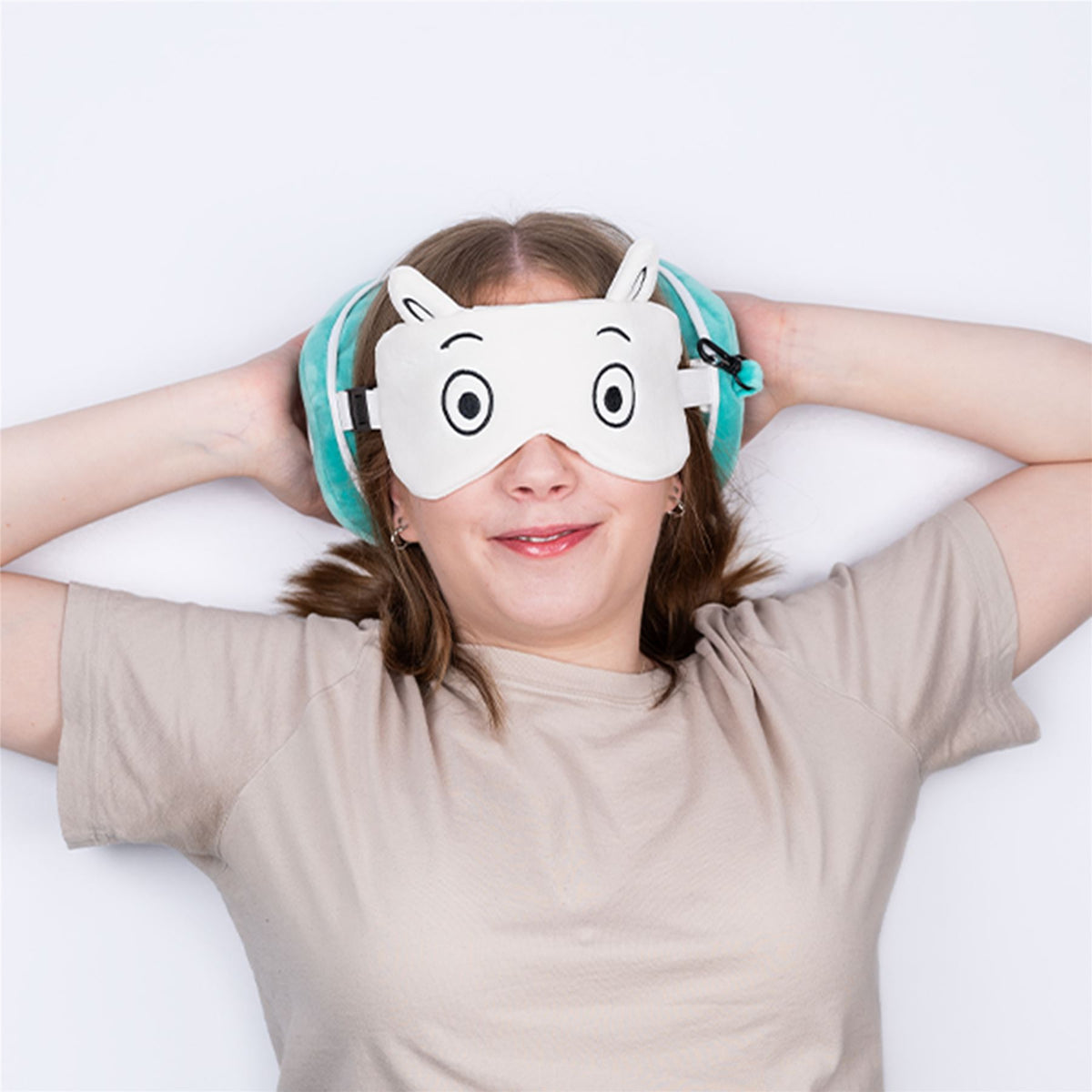 Relaxeazzz Moomin Plush Travel Pillow & Eye Mask
