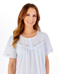 Slenderella Womens Lavender Embroidered 42" Woven Nightdress