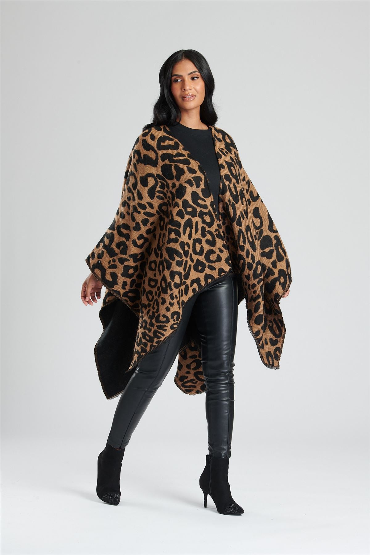 South Beach Womens Jacquard Fringe Poncho