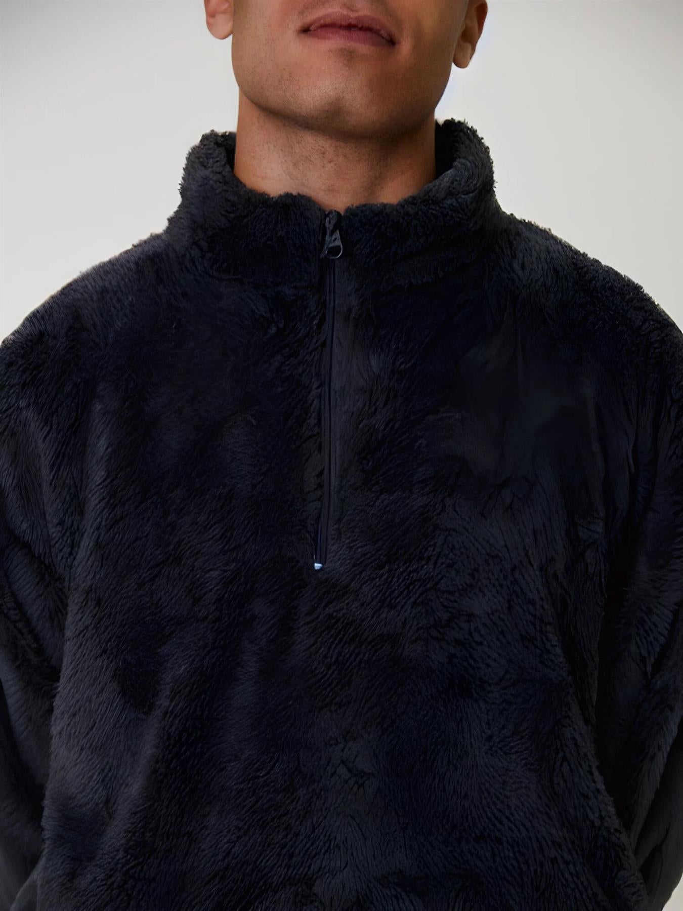 Loungeable Mens Sherpa Fleece 1/4 Zip Lounge Jumper