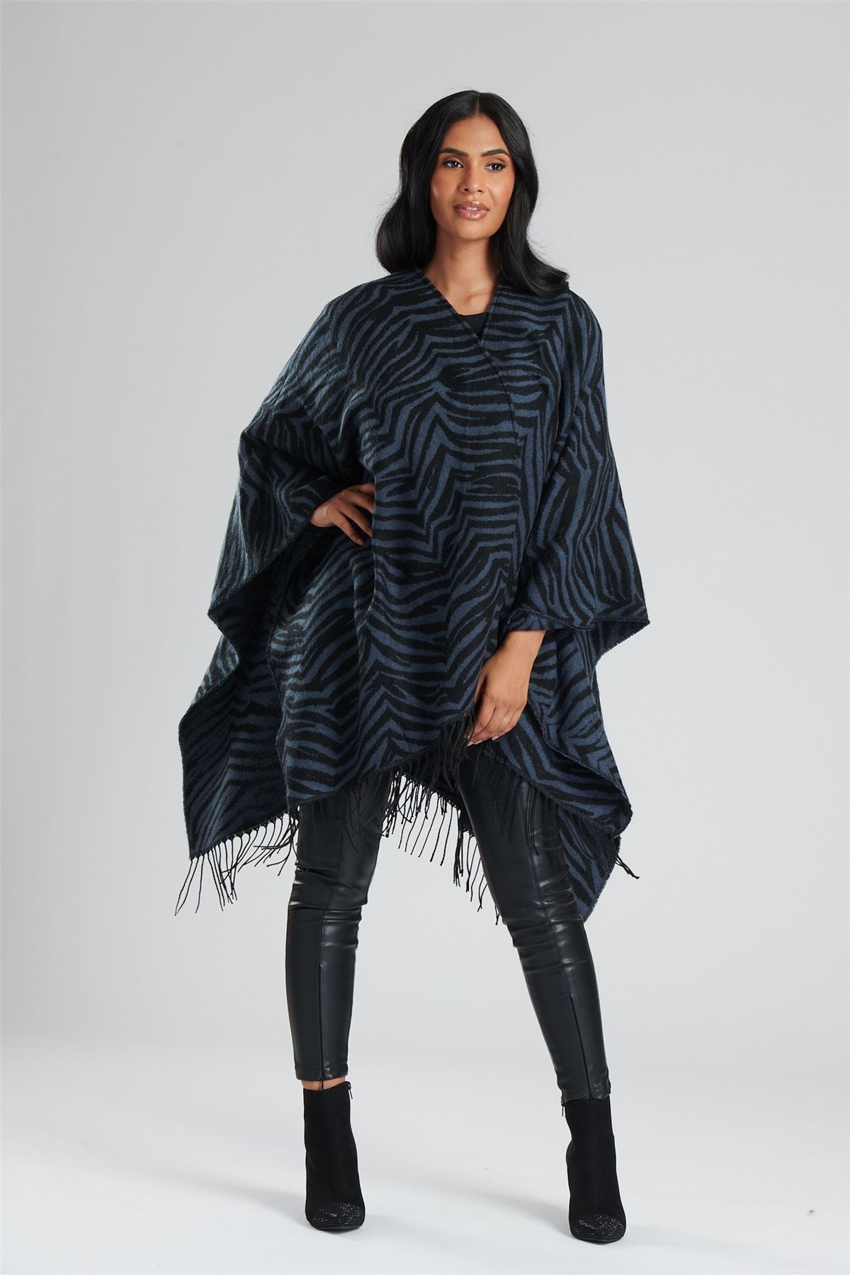 South Beach Womens Jacquard Fringe Poncho