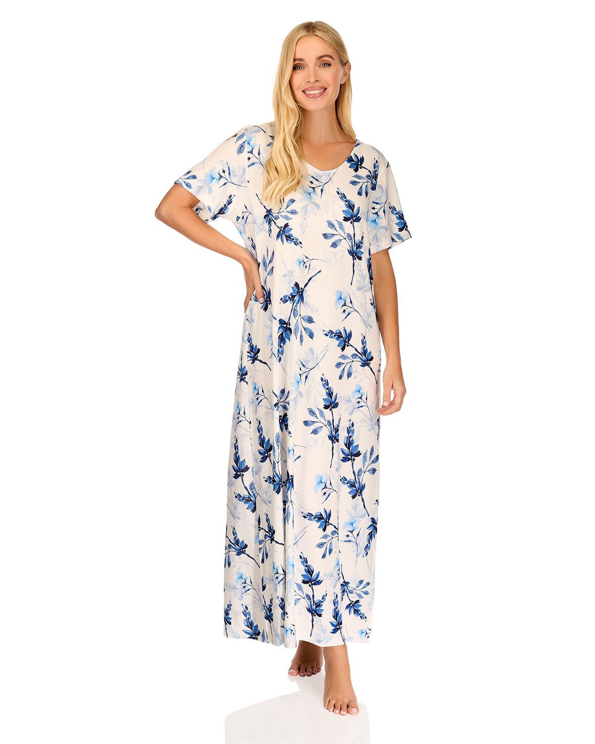 La Marquise Womens 'Berry & Blue' 43" & 50" Short Sleeve Nightie
