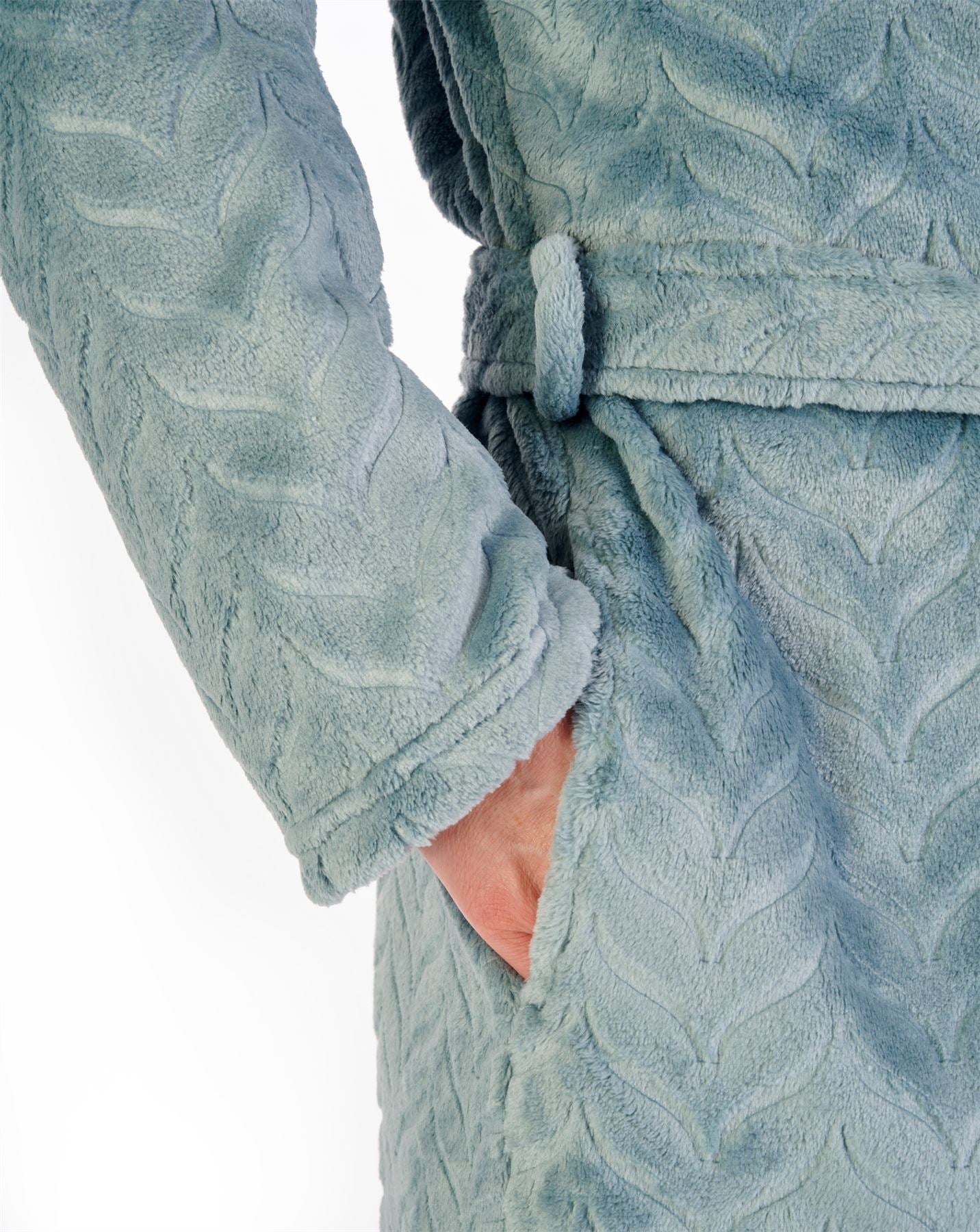 Slenderella Womens Embossed Wrap Dressing Gown