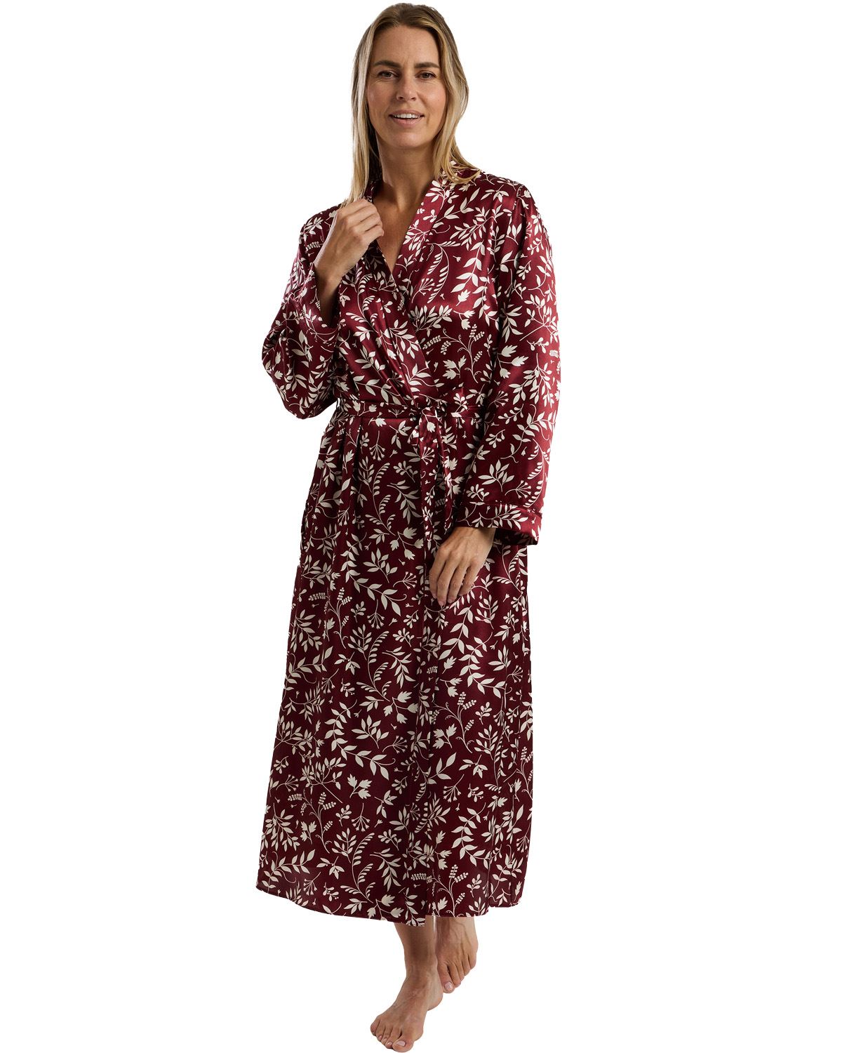 Marlon Womens Claudette Satin Long Wrap